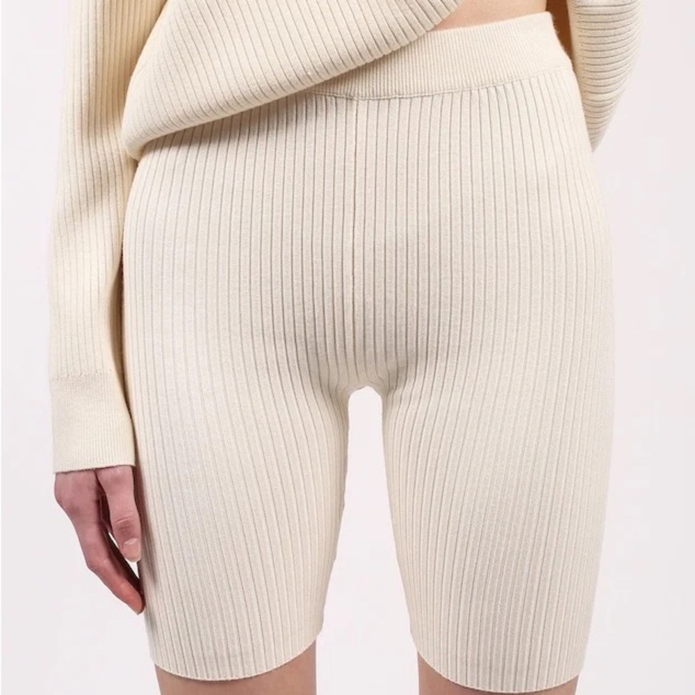 Brunette the Label Ribbed Biker Short - Cream
